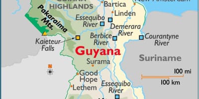 Mapa de la Guaiana mostrant serres